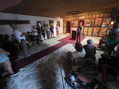 Енинското църковно настоятелство и КЛИО “Род, роден край, родина“ при НЧ “Братство-1869“ отново участваха при посрещането на участниците в националния туристически поход посветен на Хаджи Димитър