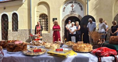 В Шипка започнаха “Богородични празници 2025“ / Новини от Казанлък