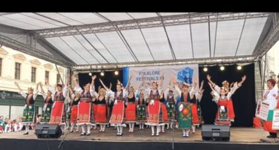 Достойно представяне на ТК “Янина“ на международния фестивал “Blue diamond“ в Прага, Чехия