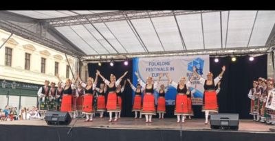 Достойно представяне на ТК “Янина“ на международния фестивал “Blue diamond“ в Прага, Чехия