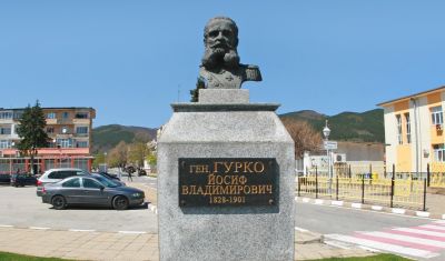 Гурково празнува с тридневна програма 51 години от обявяването си за град / Новини от Казанлък