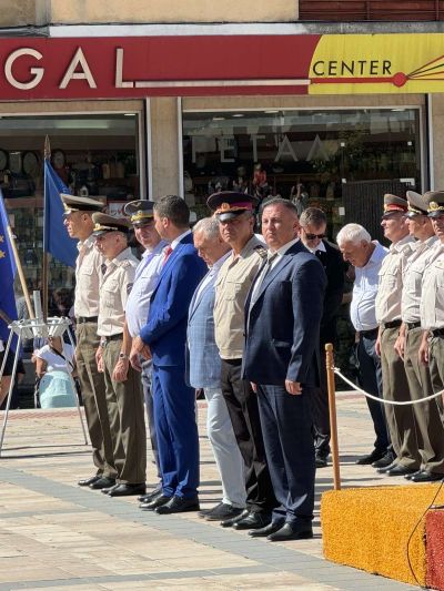 Кметът Иса Бесоолу бе гост на тържествено полагане на клетва на военни 