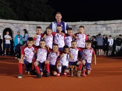 Малките футболисти от ФК “Казанлък“ в съревнование с деца от два континента