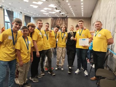 ИКТ Център записва ученици за учебната за 2025-2026 г.