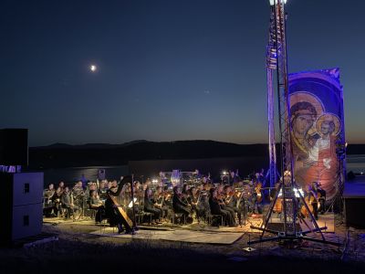 Операта “Цар Калоян“ оживя на брега на древния Севтополис