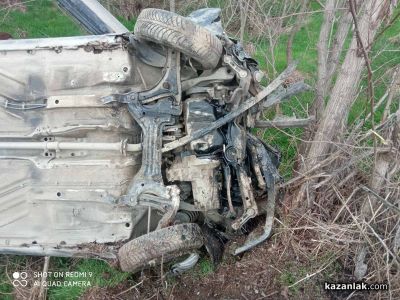 Шофьор пострада при пътен инцидент в Прохода на Републиката / Новини от Казанлък