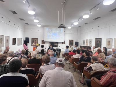 Представиха книгата “Изпято по нашенски“ в Казанлък 