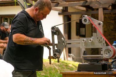 Шипка събра майстори от страната за V-тия ножарски събор