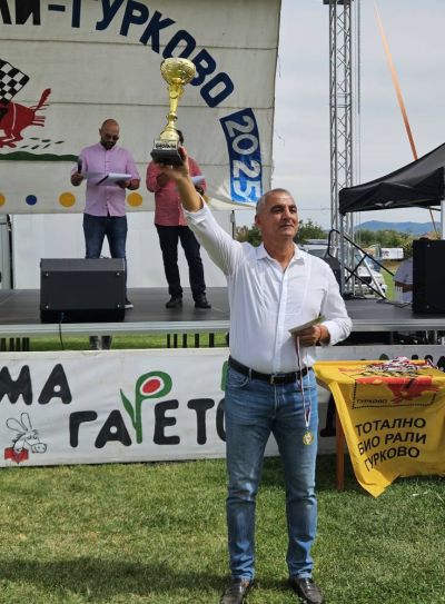 Над 6000 души гледаха 36-ото издание на Биоралито с магарешки каручки в Гурково