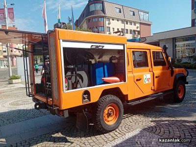 Огнеборци показаха техника пред сградата на Община Казанлък