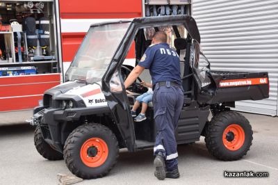 Демонстрации на действия при ПТП и битови пожари - РСПБЗН Казанлък