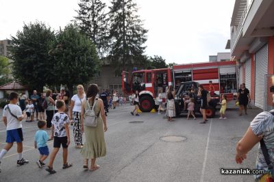 Демонстрации на действия при ПТП и битови пожари - РСПБЗН Казанлък