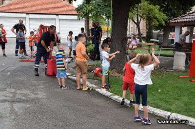 Демонстрации на действия при ПТП и битови пожари - РСПБЗН Казанлък