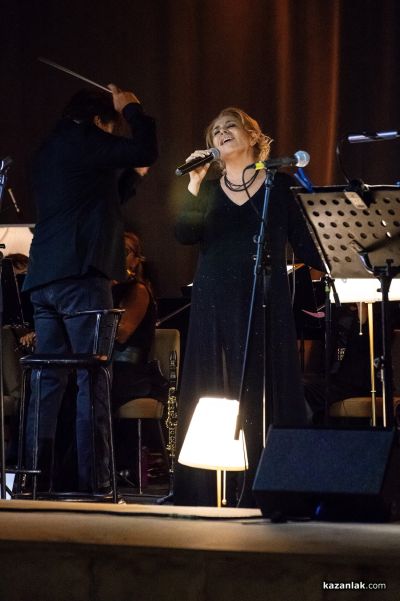 Хилда Казасян и Плевенската филхармония в Етнографски комплекс “Дамасцена“