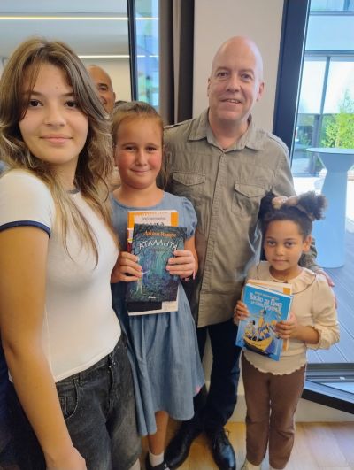 Светлинките впечатлиха Иво Сиромахов и Бойко Ламбовски: Малките писатели с нови успехи