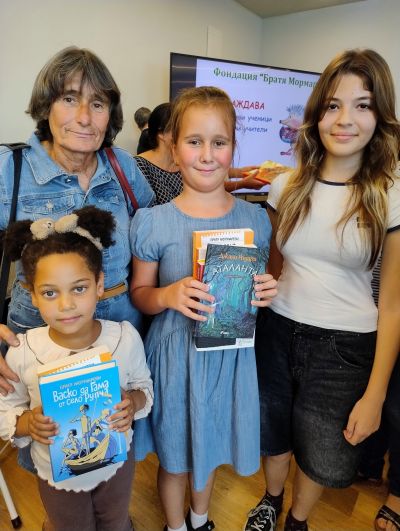 Светлинките впечатлиха Иво Сиромахов и Бойко Ламбовски: Малките писатели с нови успехи