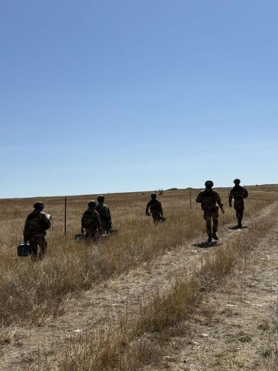 Съвместни занятия по инженерна подготовка с военнослужещи от България и Италия се проведоха на УЦ „Тюлбе“ в Казанлък 