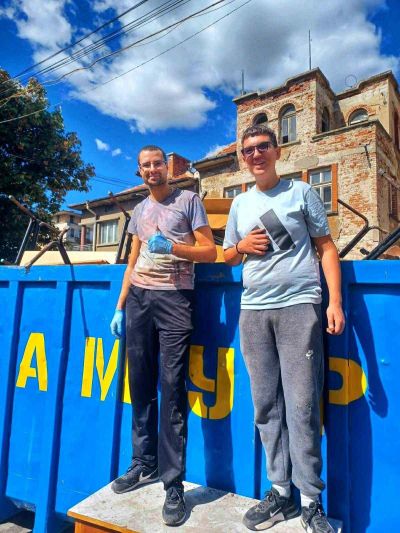 ПХГ „Св. Св. Кирил и Методий“ се включи в кампанията „Да изчистим България заедно“, давайки ценен урок по отговорност и съпричастност