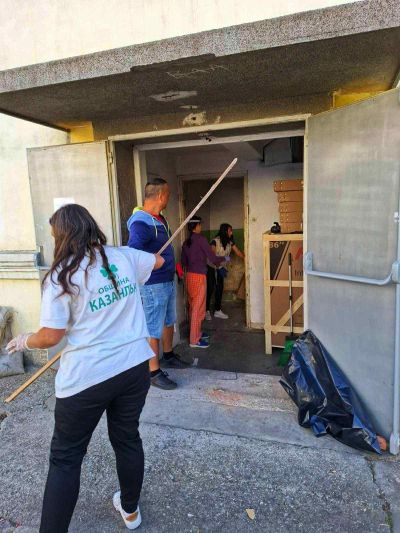 ПХГ „Св. Св. Кирил и Методий“ се включи в кампанията „Да изчистим България заедно“, давайки ценен урок по отговорност и съпричастност