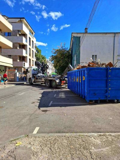ПХГ „Св. Св. Кирил и Методий“ се включи в кампанията „Да изчистим България заедно“, давайки ценен урок по отговорност и съпричастност