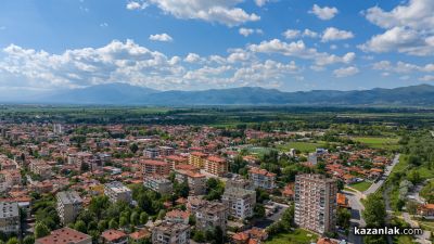 Температури до 28° в днешния празничен ден / Новини от Казанлък