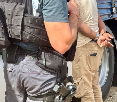 Двама мъже са задържани след полицейска проверка в Казанлък / Новини от Казанлък