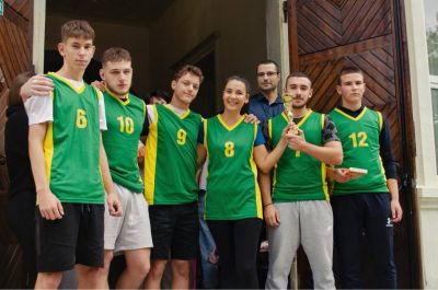 В истински празник се превърна Европейския ден на спорта в училище в ПХГ „Св. Св. Кирил и Методий“ / Новини от Казанлък