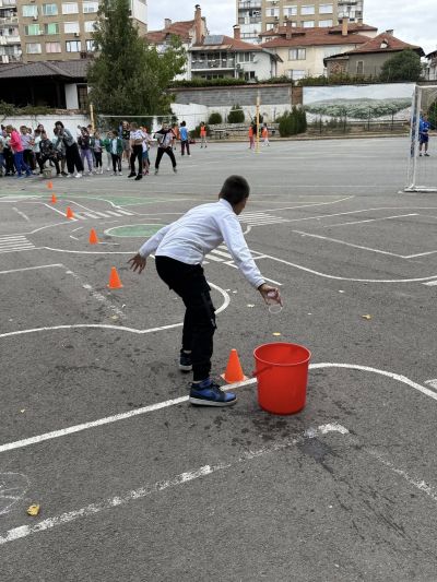 Паисиевци отбелязаха Европейския ден на спорта в училище с богата, разнообразна и забавна програма 