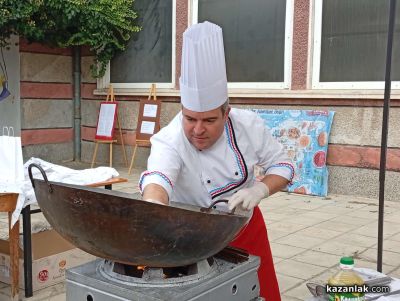 Шейново се потопи в кулинарна магия с шеф Иван Звездев