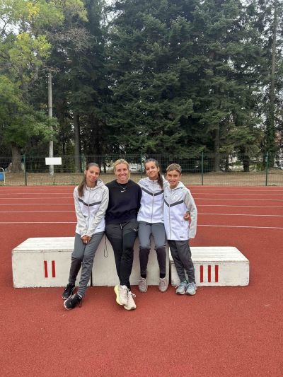 Седем медала и блестящо представяне за СК „Пендарева“ в Панагюрище