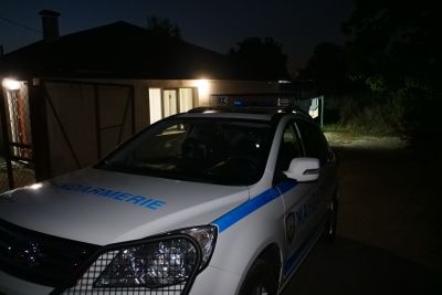 Задържаха млада жена за насилие над малолетно дете / Новини от Казанлък