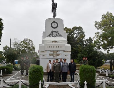 61 Стрямска механизирана бригада чества 33-та годишнина - дълг, лоялност, всеотдайност / Новини от Казанлък