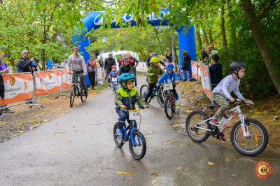 Над 500 участници се включиха в маратона „Тракийски царе“ 2025