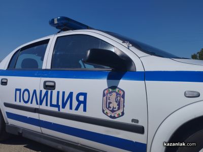 Задържаха 40-годишен мъж за домашно насилие в Николаево  / Новини от Казанлък