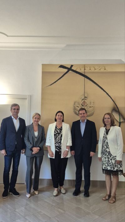 По покана на генералния консул на Република България във Валенсия, Казанлък гостува на испанския град Хатива 