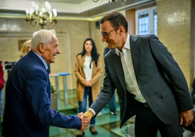 Параолимпиецът Ружди Ружди и неговия треньор Радостин Тодоров получиха награди от Столична община