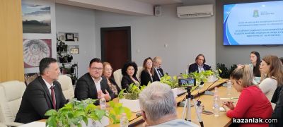 Започва изпълнението на проекти за 31,4 млн. лв. по КИТИ в Казанлък, Мъглиж и Павел баня, сред тях и консервация на монумента Бузлуджа