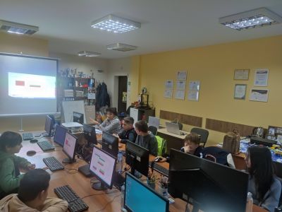 ИКТ “Център“ стартира обученията за 2025-2026 учебна година