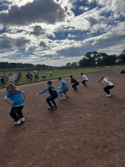 Десетки деца и техните родители участваха в състезанието “Мама, татко и аз 11“ в Казанлък