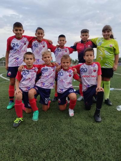 Децата от ФК “Казанлък“ записаха успешен уикенд