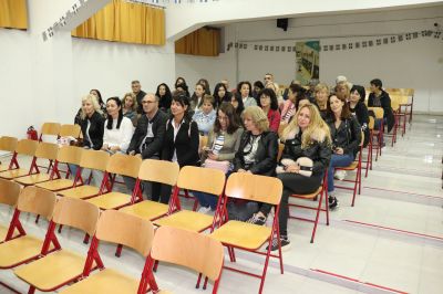 Учителите от ПГ по транспорт и транспортен мениджмънт споделиха опит с гръцките си колеги от град Димотика