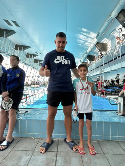 Състезателите на „АнтимСпорт“ с отлично представяне на плувния турнир „Берое“