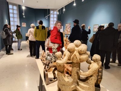 Продан Проданов и Анастасия Гюкова представиха част от своя артистичен свят в съвместна изложба