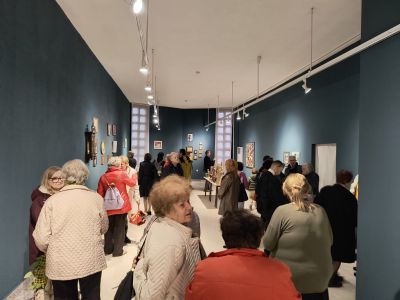 Продан Проданов и Анастасия Гюкова представиха част от своя артистичен свят в съвместна изложба