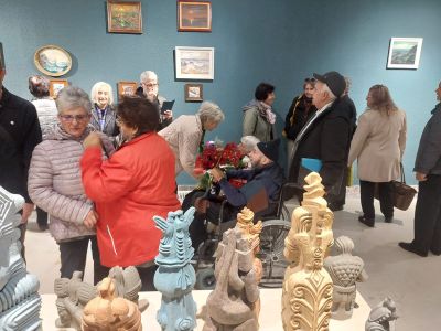 Продан Проданов и Анастасия Гюкова представиха част от своя артистичен свят в съвместна изложба / Новини от Казанлък