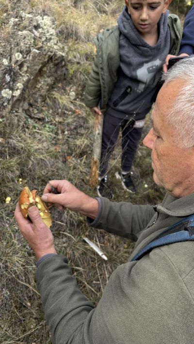 ТК “Енинско Ждрело“ и ТК “Орлово гнездо“ започнаха възстановяване на маркировката към „Чилечето“ и Кайзеровия заслон