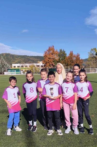 Отборът на ОУ “Св. Паисий Хилендарски“ - Казанлък стана шампион в Правец