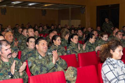 Героизмът на българската войска от 1885г. оживя в редиците на 61-ва механизирана бригада / Новини от Казанлък