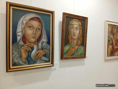 Румен Рачев спечели наградата на “Есенен салон“ 2025 в Казанлък. Антон Радулов - за нов художествен почерк, а Иван Гайдаров - за цялостно творчество