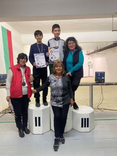 Стрелците от клуб „Севтополис“ с нови успехи от държавните турнири в Габрово и Казанлък